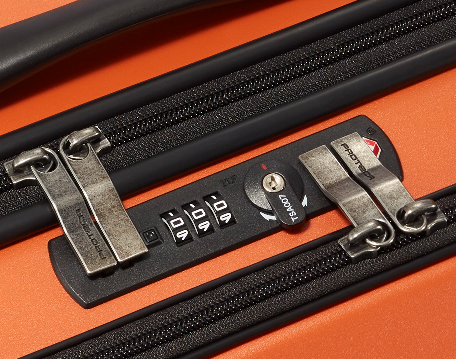 ファスナータイプ ダイヤルロック式3